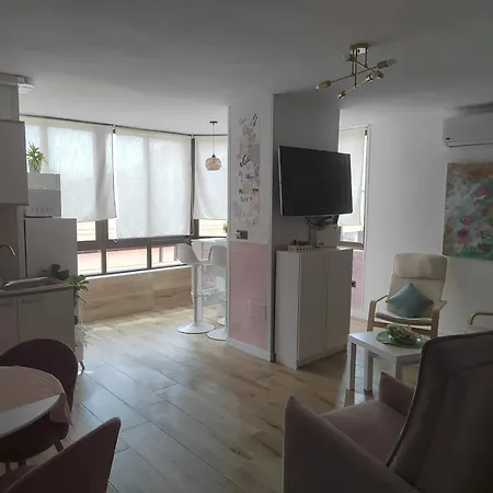 דירה Bright With Sea View 50 M² Pool פואנגירולה