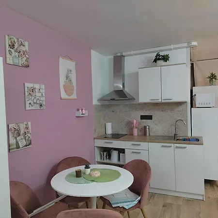 Bright With Sea View 50 M² Pool פואנגירולה