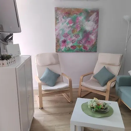 Bright With Sea View 50 M² Pool דירה *